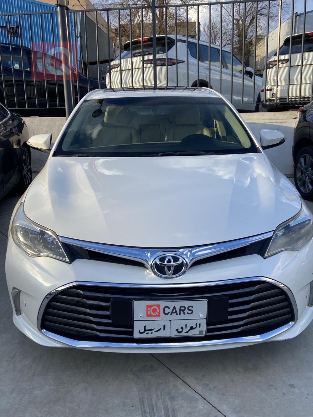 تويوتا أفالون